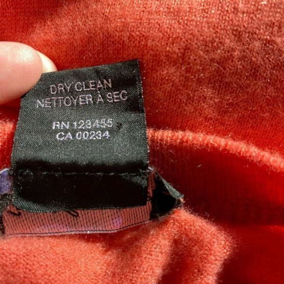 Lord & Taylor 100% Cashmere Sweater M‎ Coral Soft 3/4 Sleeve Lightweight - Picture 8 of 9